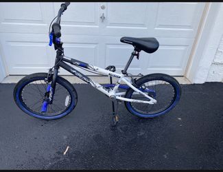 Kent 20 ambush bmx boy's store bike blue