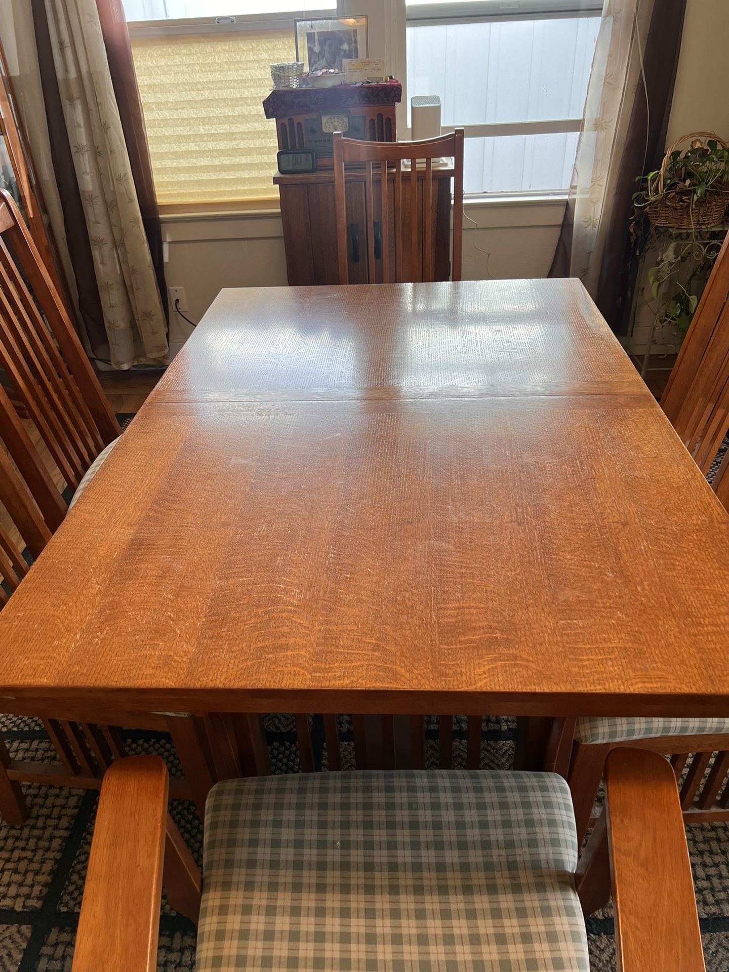 Solid Wood Dining Table For 6