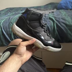 Jordan 11 Space Jam
