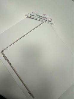 Apple Macbook Air 13" M4 - Pay $5 DOWN AVAILABLE - NO CREDIT NEEDED