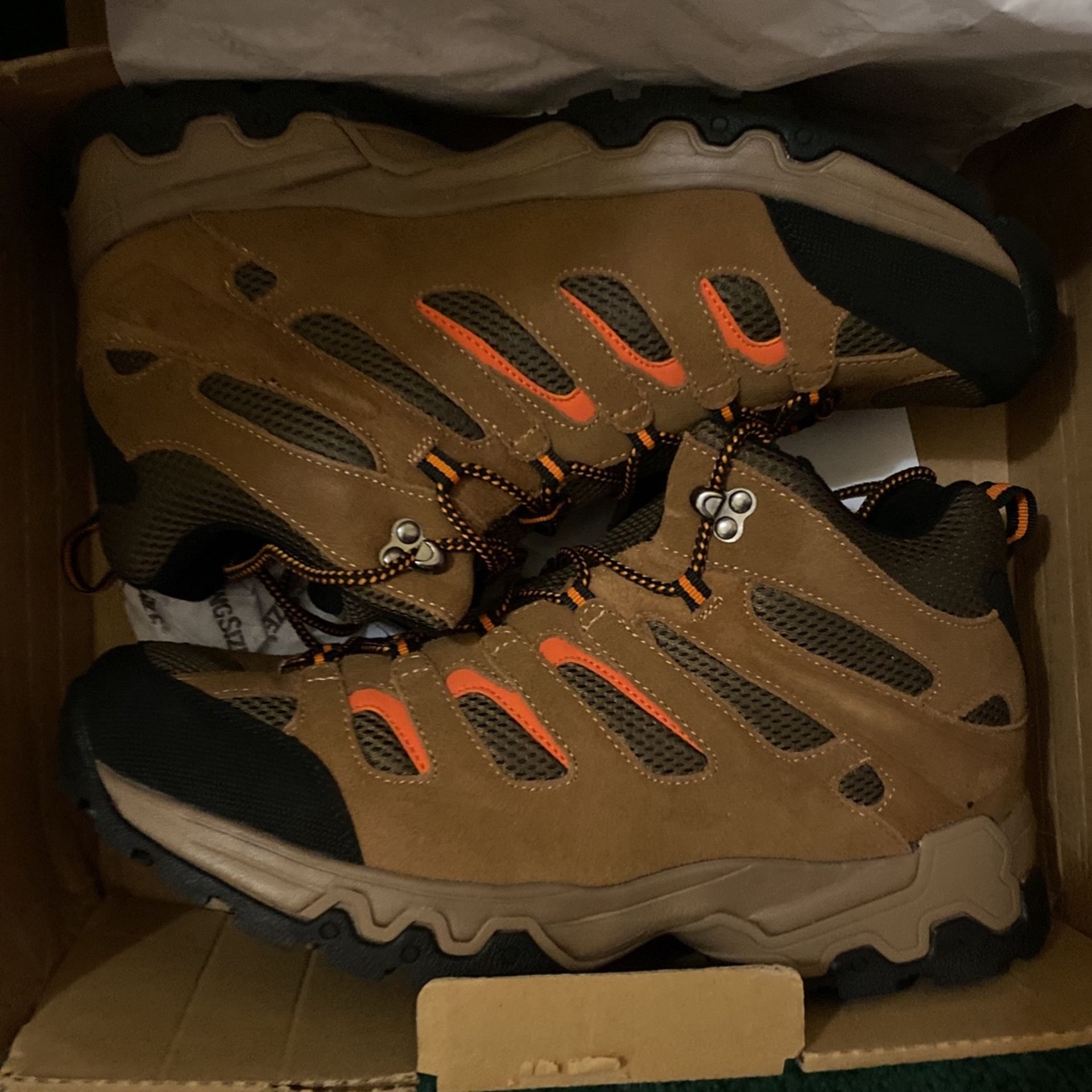 Size 14 Men’s Hiking Boots