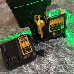 DEWALT 360 LASER LEVEL FULL KIT