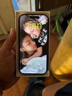 iPhone 15 128GB (Read Description)