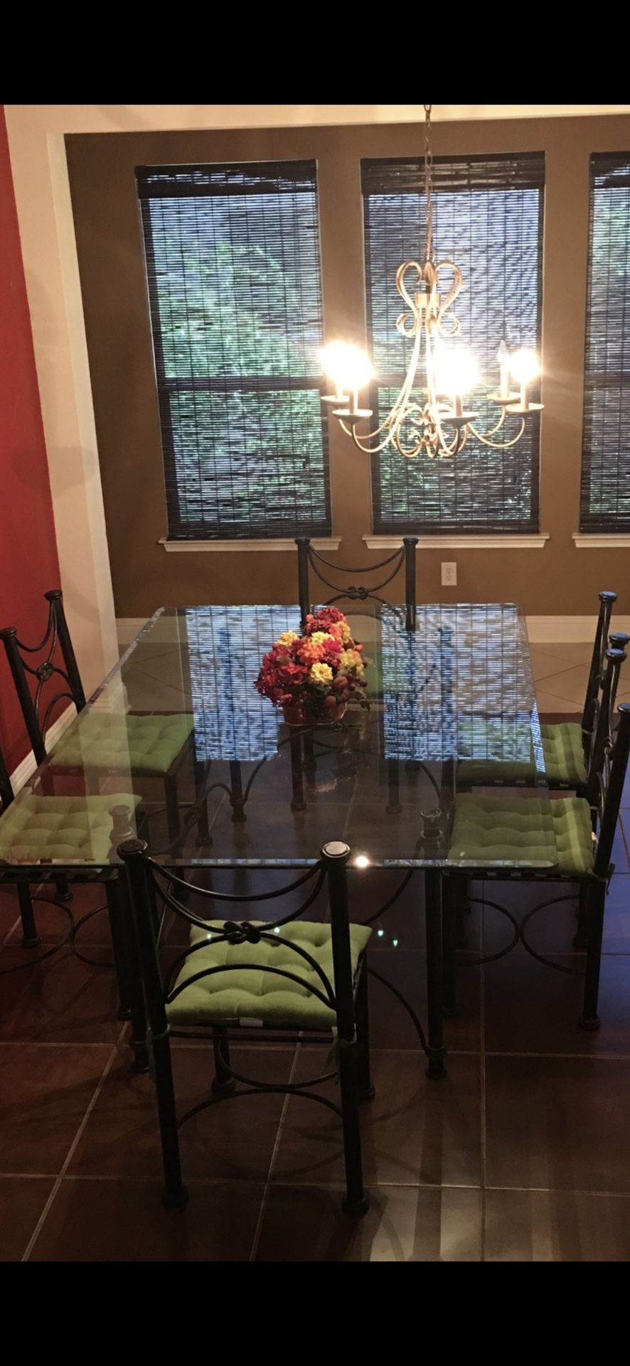 Dinning Room Set  6 Chairs 