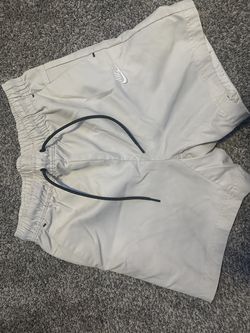 NIKE men's light khaki shorts, size small