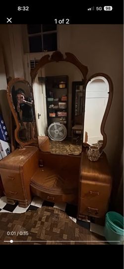Antique vanity