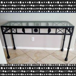 CONSOLE TABLE
