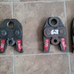 Milwaukee  Jaws M18