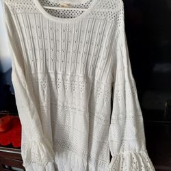 Ladies White Sweater Top