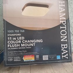 Ceiling light Hampton Bay
