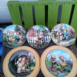 Hummel Plates
