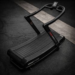 Assault Runner Elite Curved Treadmill - FREE Delivery 🚚 📦 