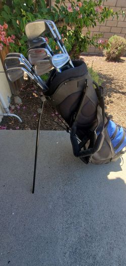 Golf clubs starter set used.
