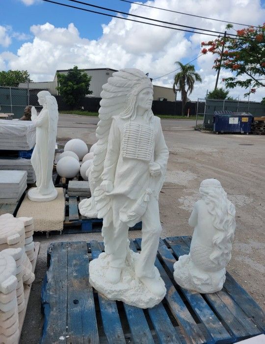 Concrete Indian Statue / Cement Outdoor Backyard Patio Garden  Indians