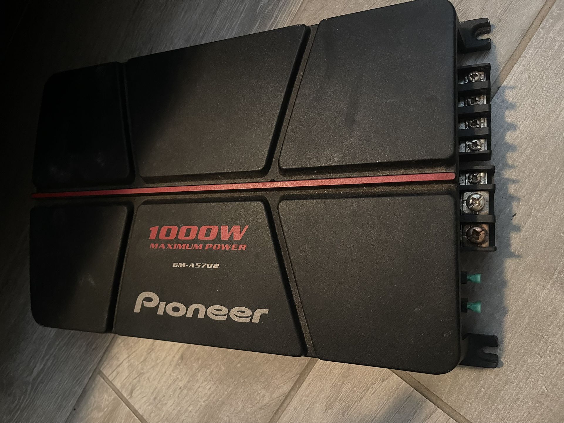 Pioneer Amp