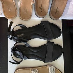 4 Pair Size 9 Sandals. $3 ea or All For $10.