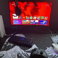 Xbox Series S 1TB ( Comes With Whole Setup)