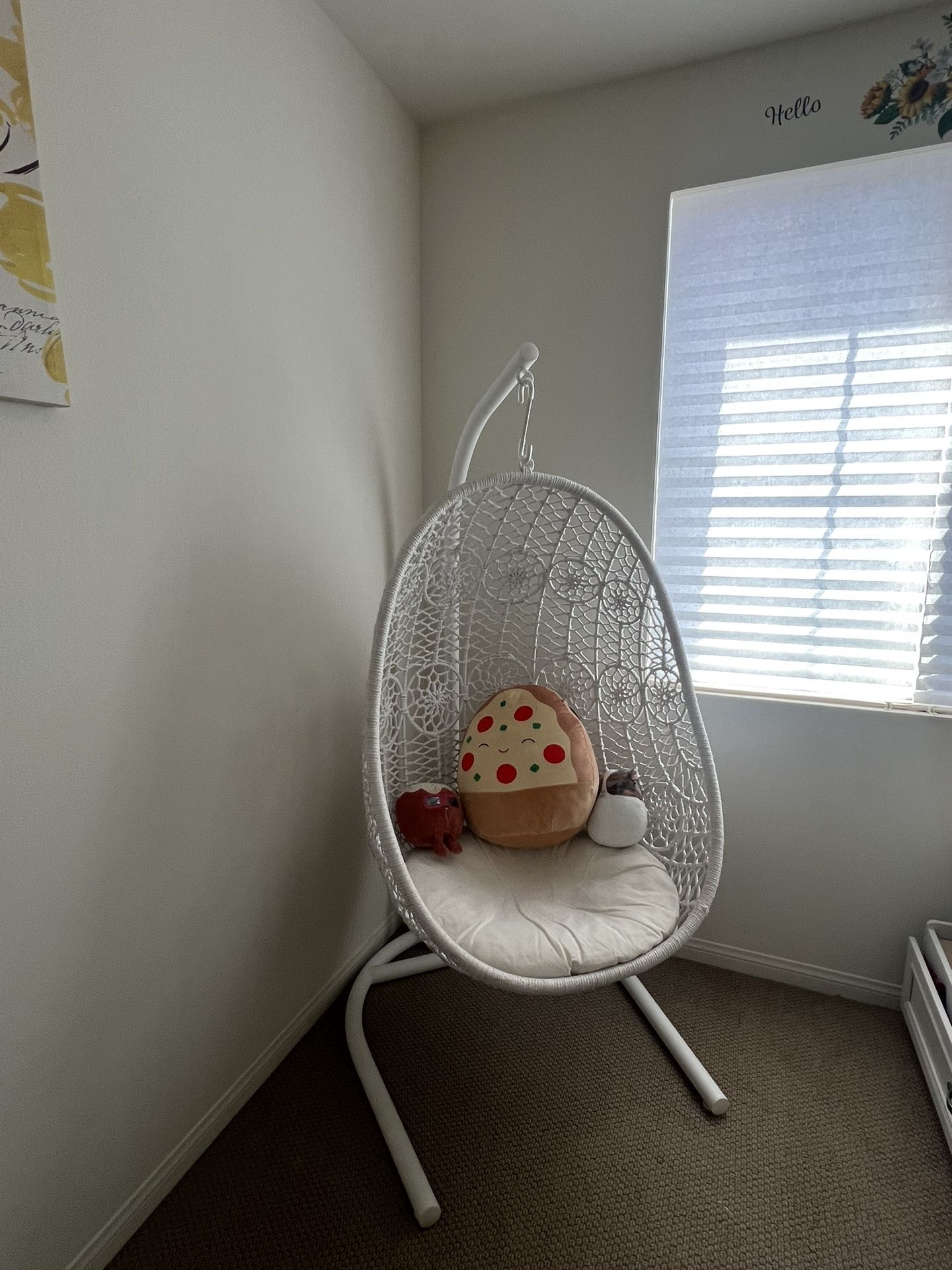 Indoor/Outdoor Egg Basket Hammock Chair
