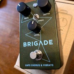 Universal Audio Chorus/ Vibrato Trade Or Sell 