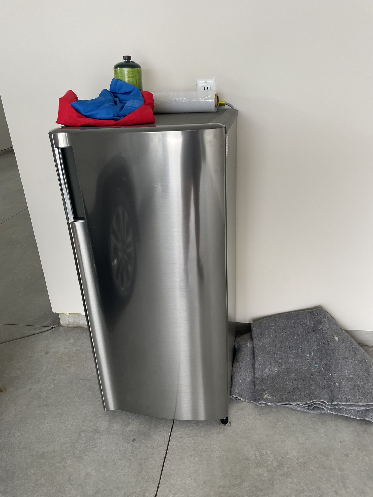 Brand New - LG Mini Fridge