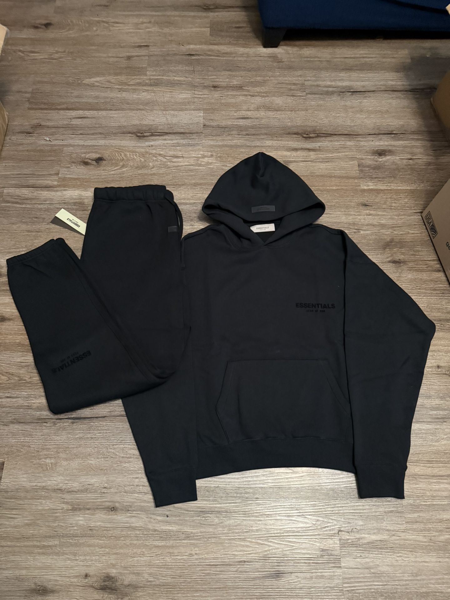 Fear Of God Essentials Stretch Limo (FW22)
