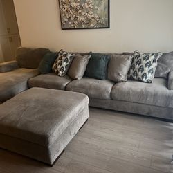 Extra Comfy Chaise Lounge Sectional 