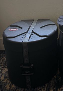 SKB 1SKB-D1416F Roto-Molded 14 x 16-inch Floor Tom Case