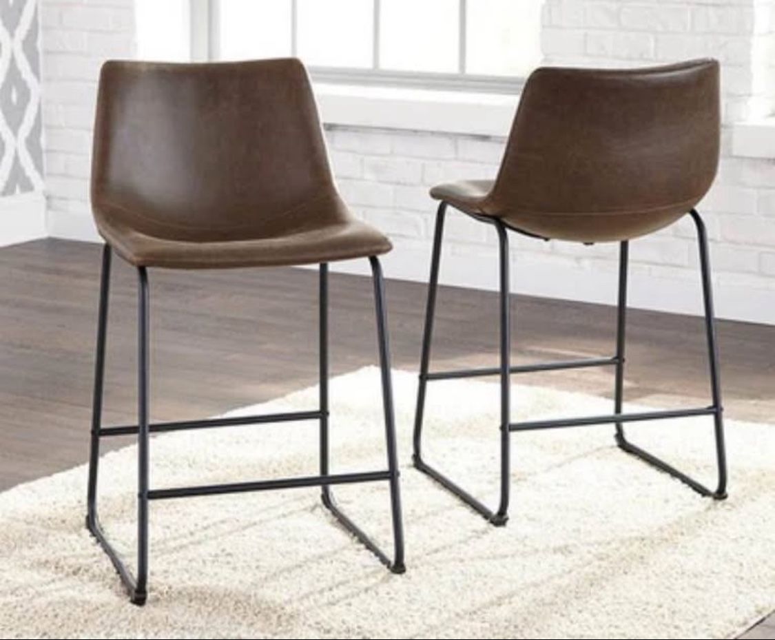 Set of 2 Chocolate Brown Faux Leather Bar Stools Chairs