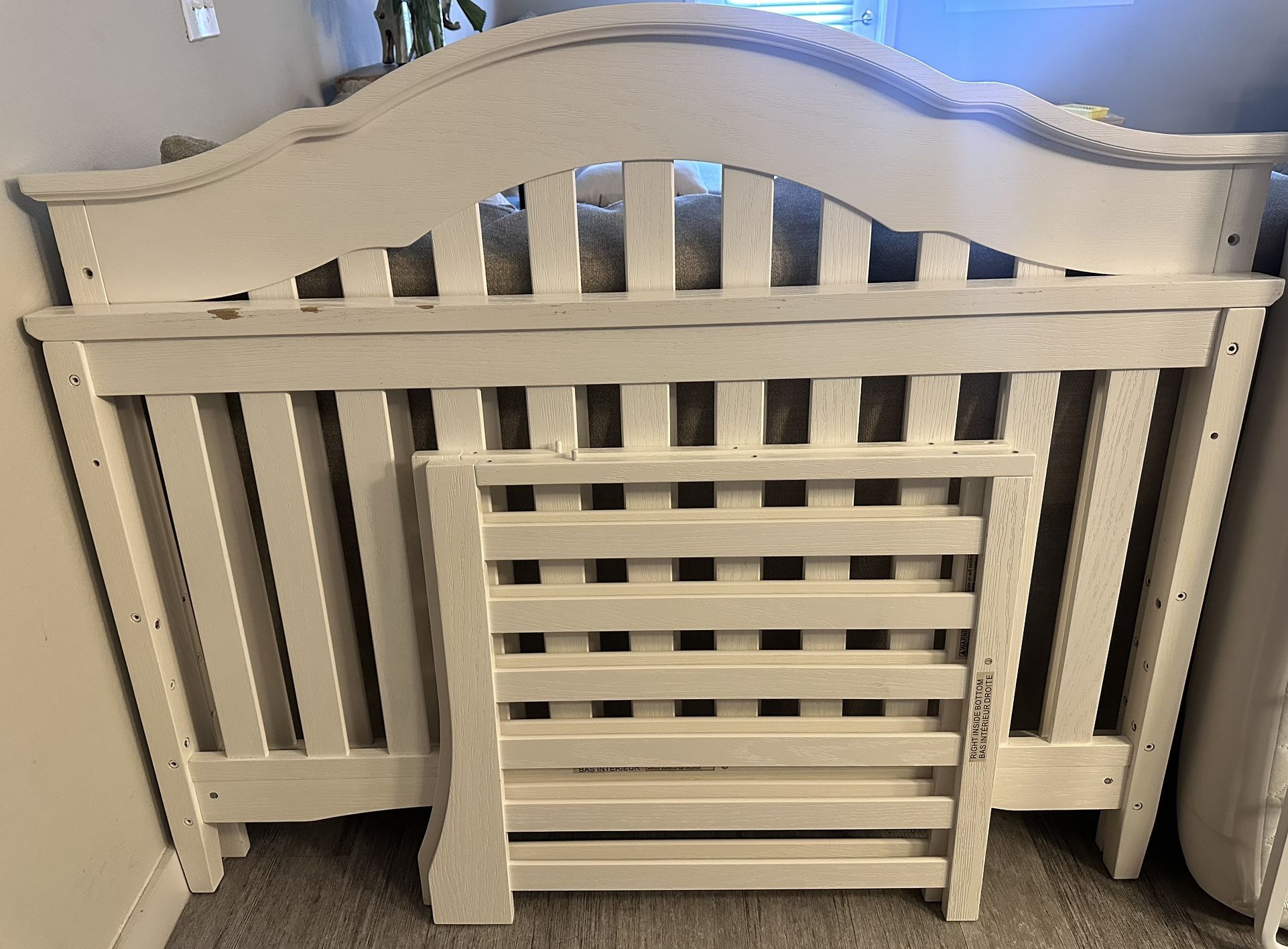 White Crib