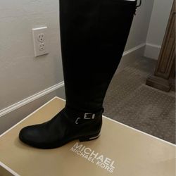 Michael Kors Boots 👢 