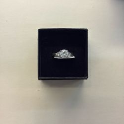 Platinum Diamond Ring
