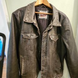 Levis vintage distressed faux leather jacket