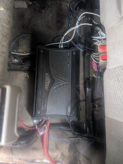 12" Pioneers With Q Bass Box