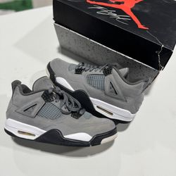 Jordan 4 Cool Grey 10.5M