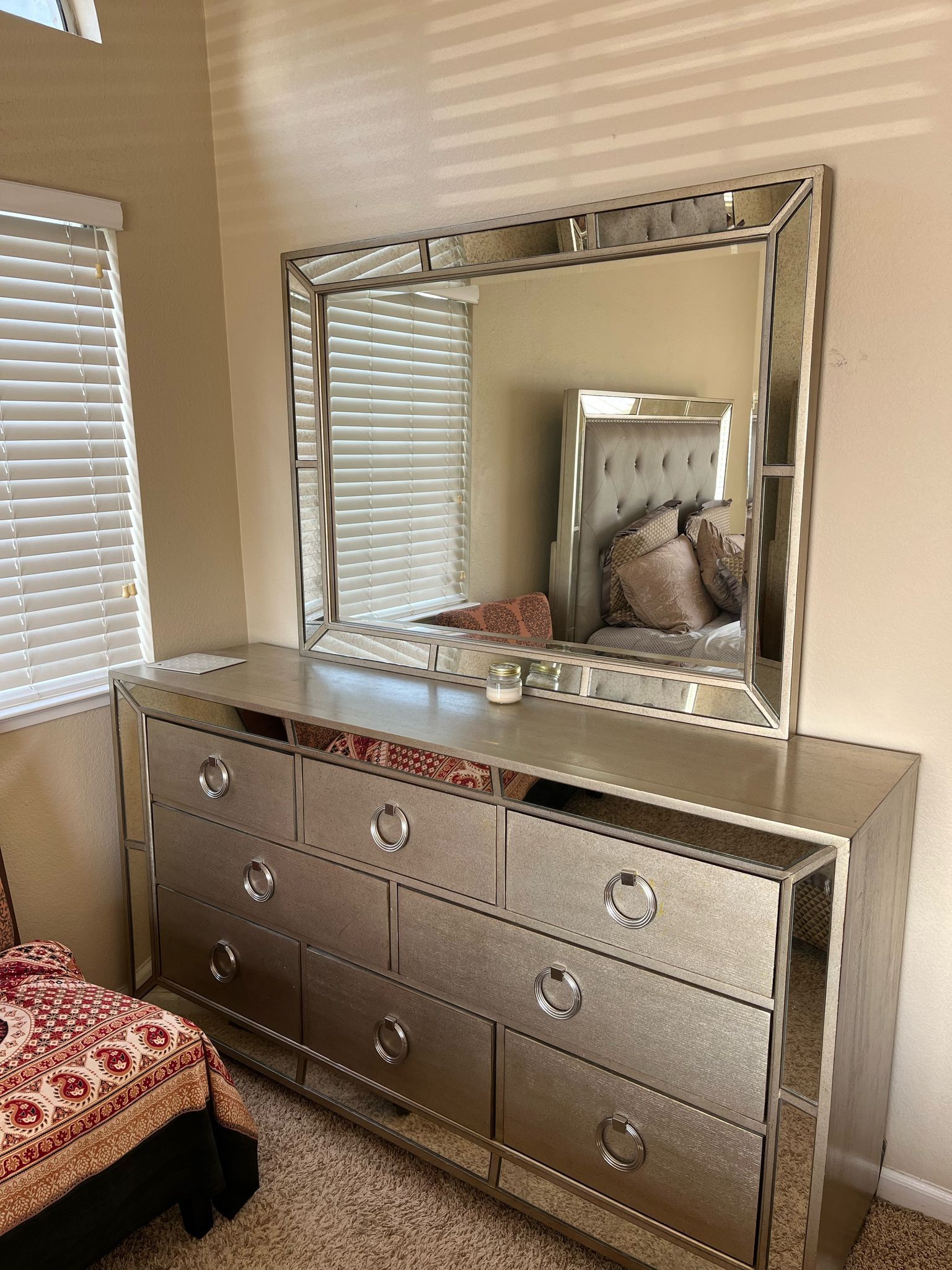 Queen Bedroom Set, Bed Frame, Mattress, Dresser With Mirror, And Nightstand 