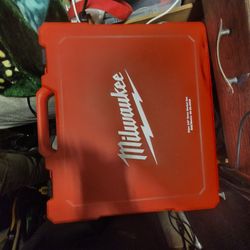 Milwaukee  3/8 Square Socket Set