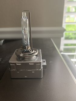 Light bulb for 2015 range rover