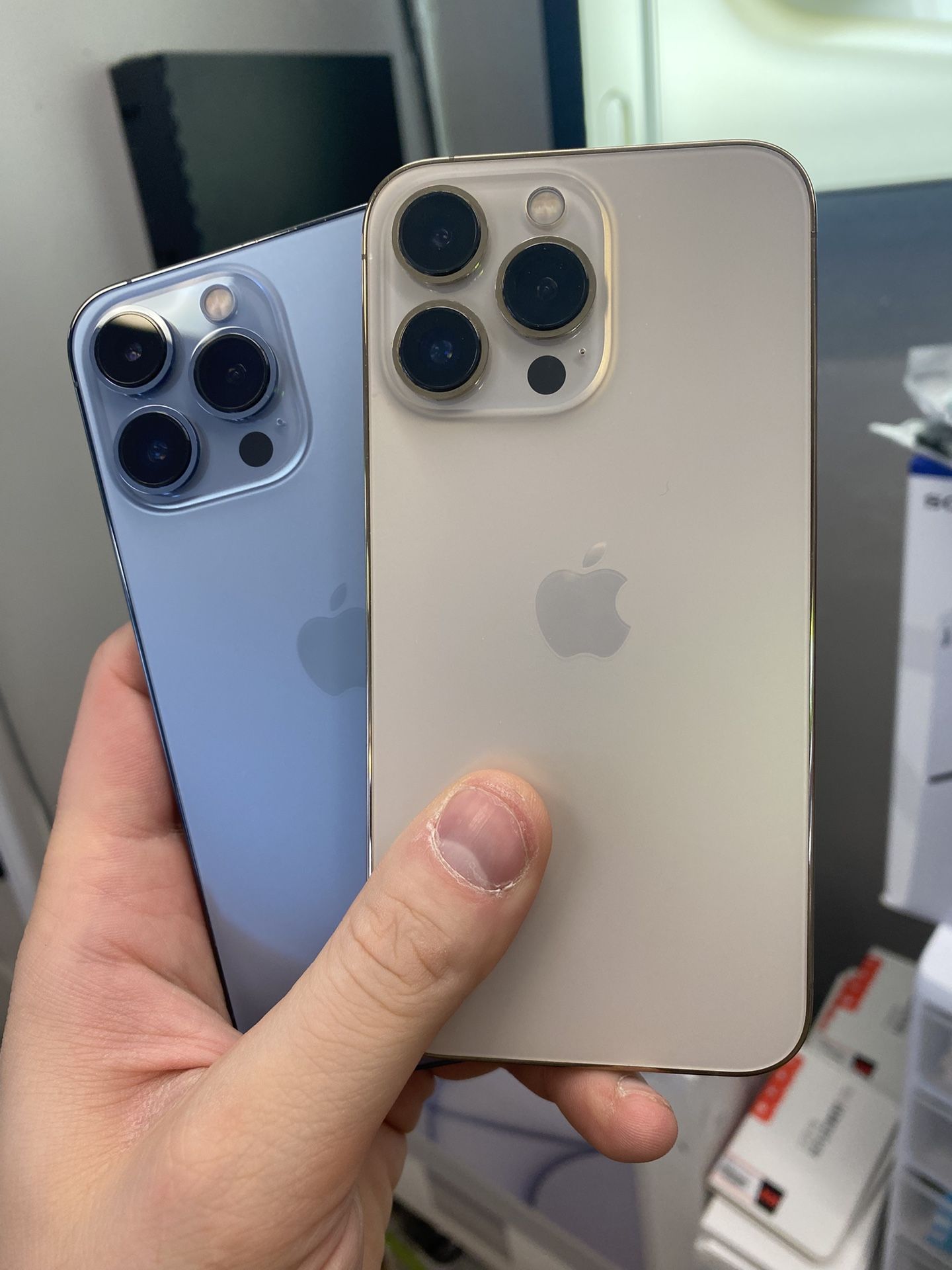 Unlocked iPhone 13 Pro 128GB - All Colors