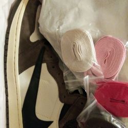 Air Jordan 1 High Retro OG Travis Scott 