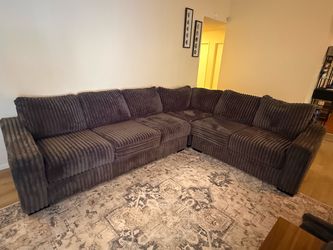 Large Sectional Couch, Left Facing - Delivery Available!