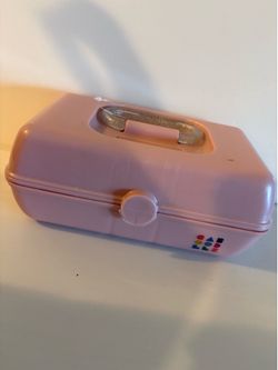 Small Caboodles Case