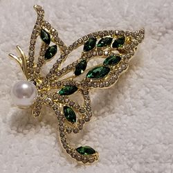 New!! Butterfly Brooch 