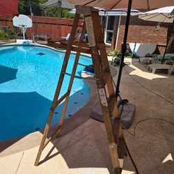 6 ft Wooden Step Ladder
