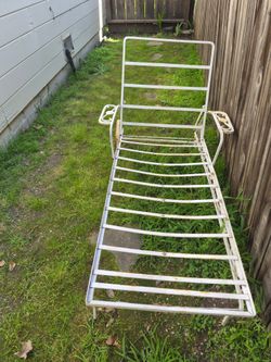 Vintage wrought iron sun lounger