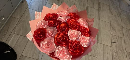 Eternal roses