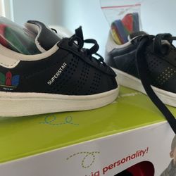 Adidas Size 5 Toddler 