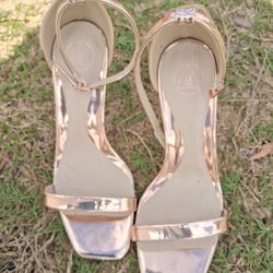 Women Gold Heels Size 10