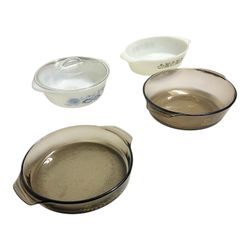 Lot Of Vintage Bakeware , Anchor Hocking, Glasbake
