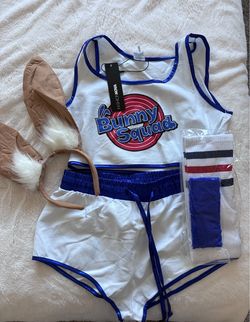 Halloween Lola and Buggs Bunny Couple Costume