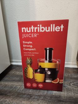 New in box nutribullet jucer  800w